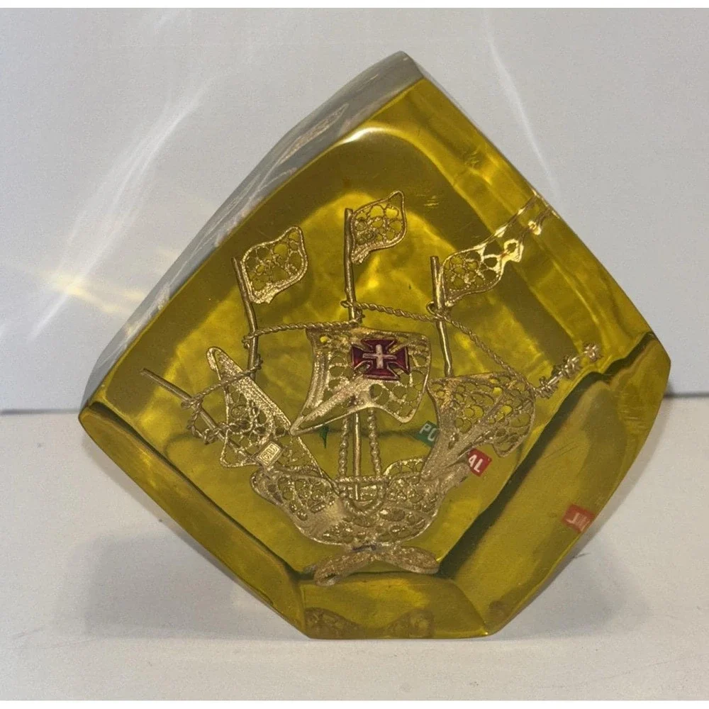 Vintage Amber Lucite Encased Ship Paperweight Gold Red Portugal 4